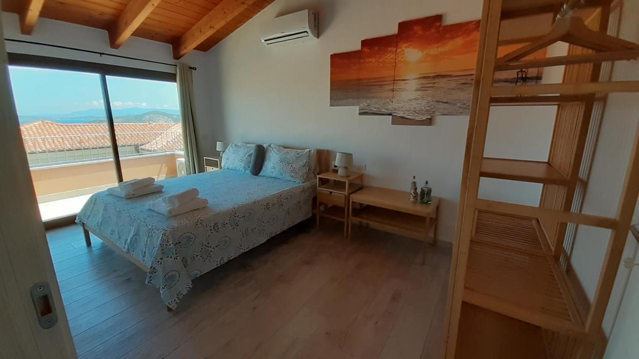 B&B U Punenti Ла-Маддалена Экстерьер фото