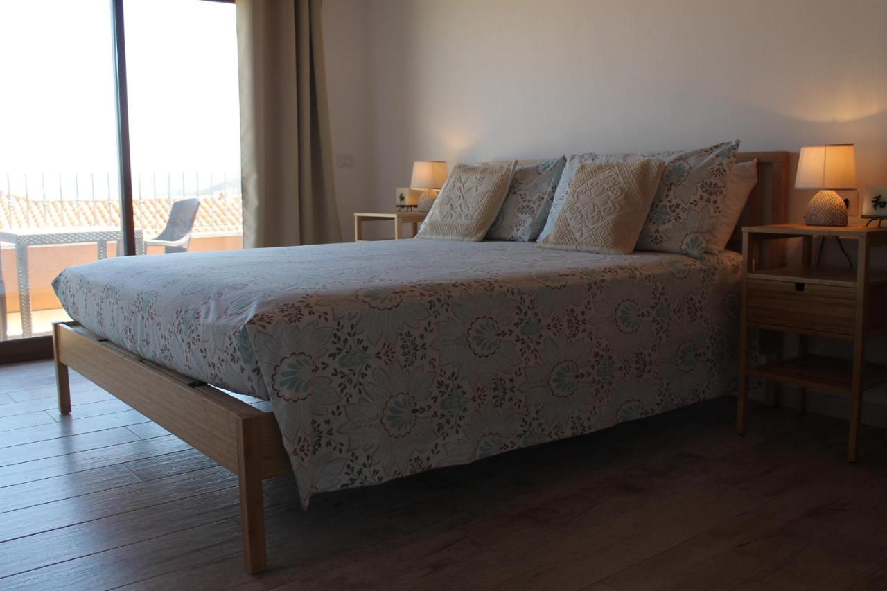 B&B U Punenti Ла-Маддалена Экстерьер фото